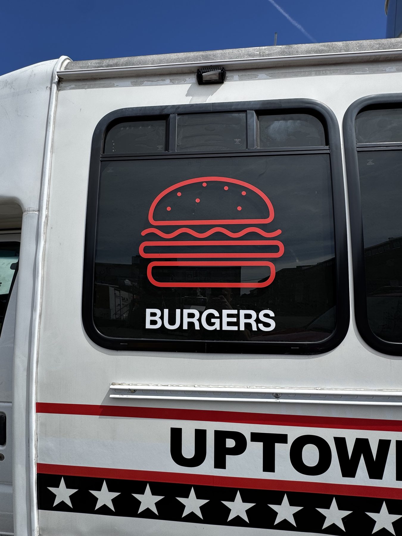 Burgers icon window of the truck